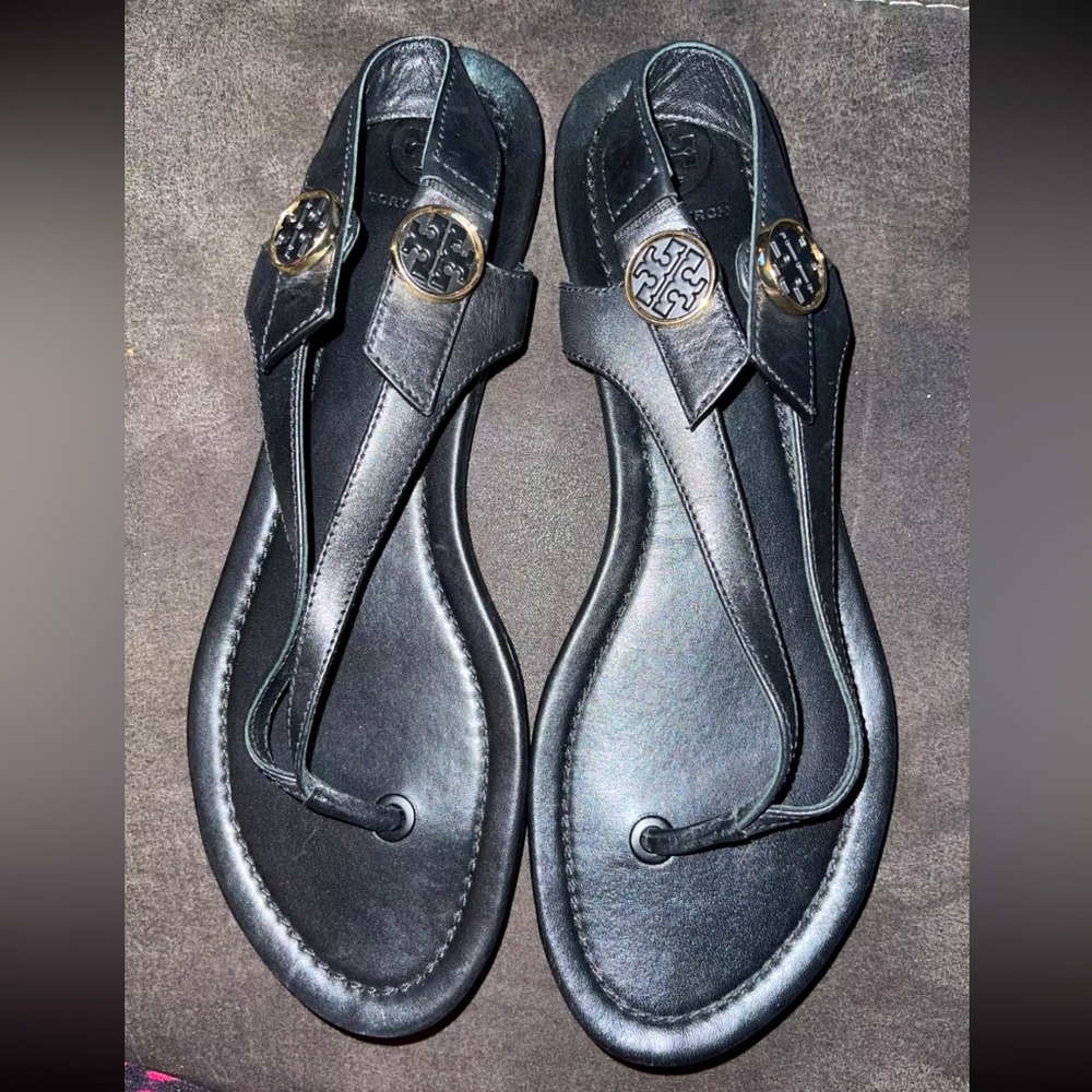 Tory Burch Minnie Travel Thong Sandal size 8.5 VEGAN LEATHER pre owned